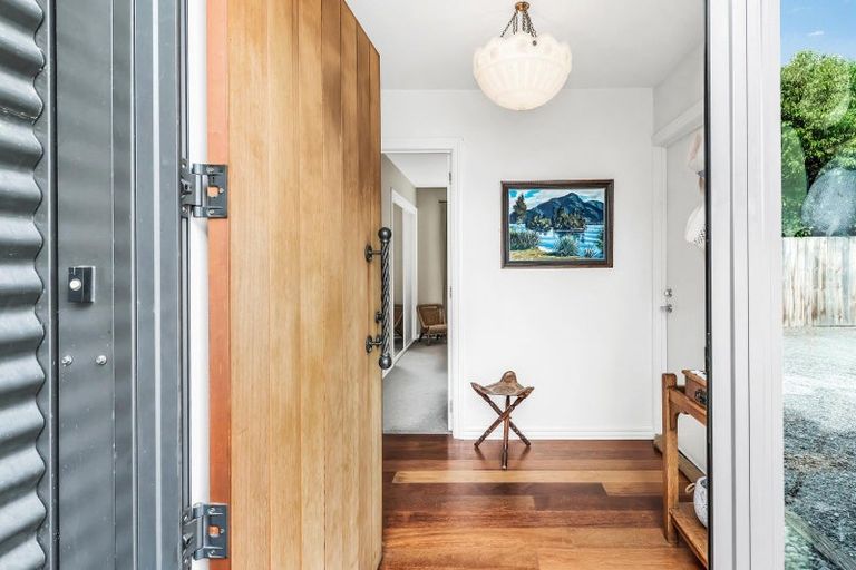 Photo of property in 40 Church Street, Oxford, 7430