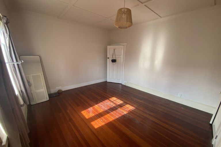 Photo of property in 3 Oxford Street, Fairfield, Hamilton, 3214