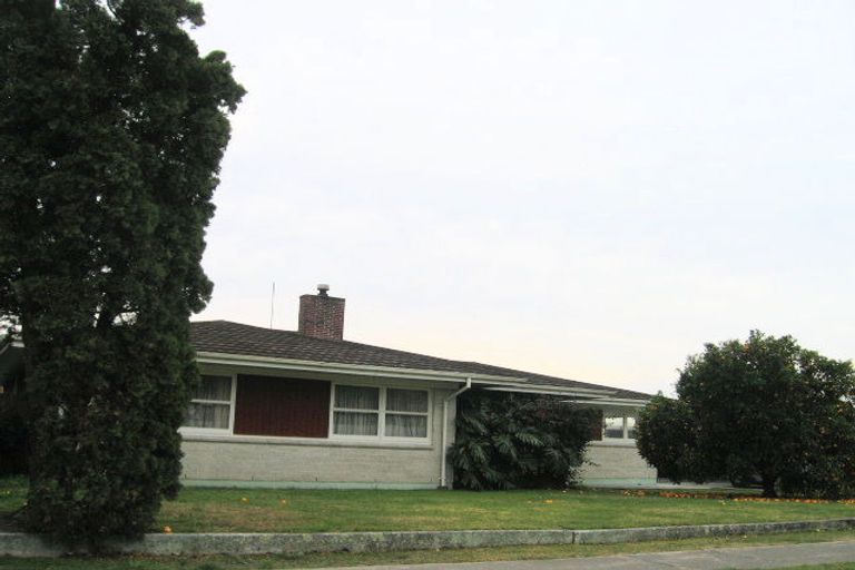 Photo of property in 123 Gloucester Street, Taradale, Napier, 4112