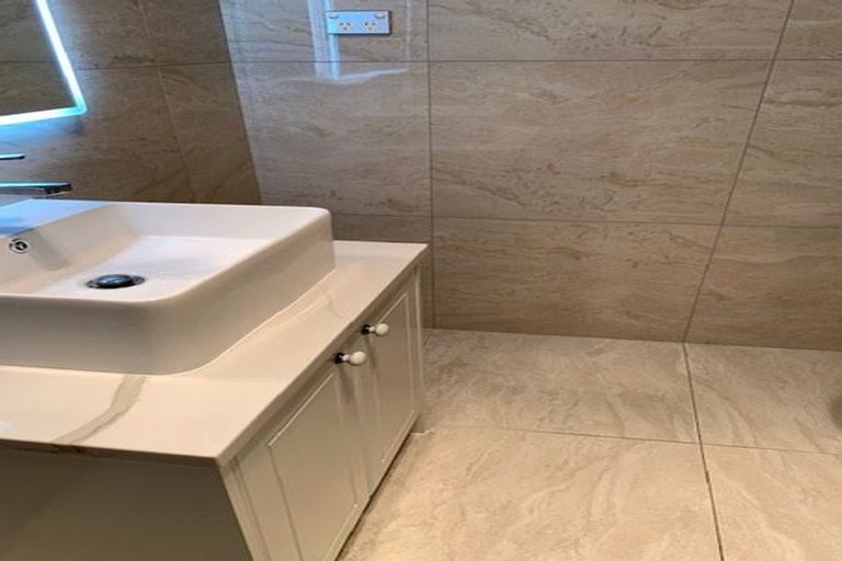 Photo of property in 11 Matiki Road, Flat Bush, Auckland, 2019