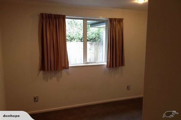 Photo of property in 3/220 Avonhead Road, Avonhead, Christchurch, 8042