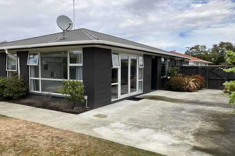 Photo of property in 2/11 Flemington Avenue, North New Brighton, Christchurch, 8083