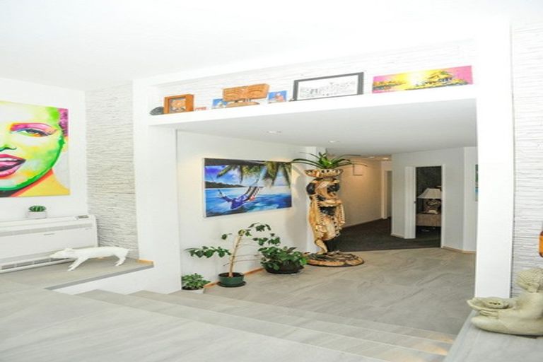 Photo of property in 2 Te Ara Crescent, Diamond Harbour, Lyttelton, 8971