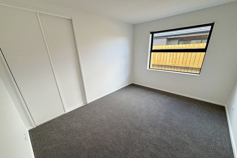 Photo of property in 17 John Gibb Street, Belfast, Christchurch, 8051