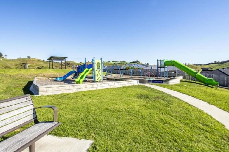 Photo of property in 161 Ballintoy Park Drive, Welcome Bay, Tauranga, 3175