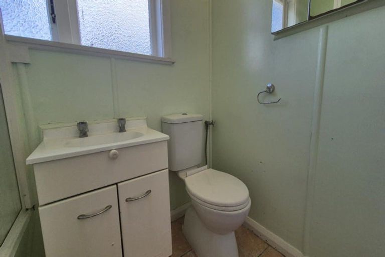 Photo of property in 18 Takahe Street, Taihape, 4720