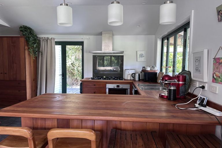 Photo of property in 29 Gillies Crescent, Waimarama, Havelock North, 4294