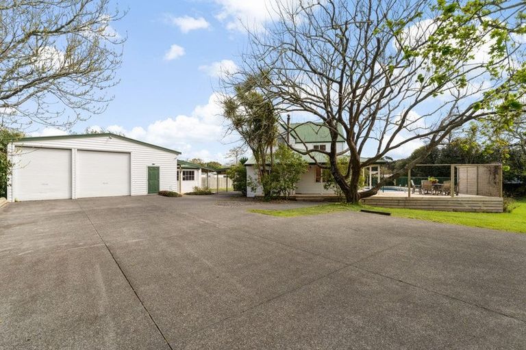 Photo of property in 14 Sarah Todd Lane, Waimauku, 0812