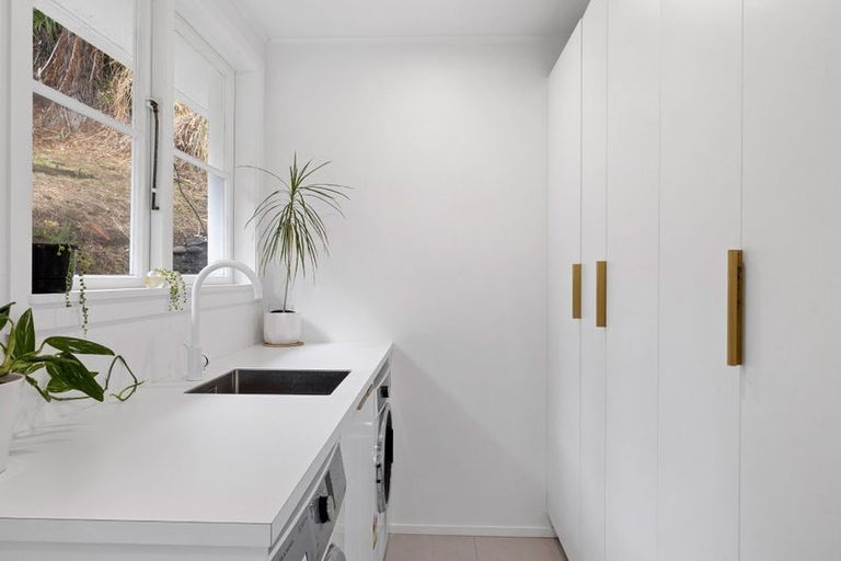 Photo of property in 55 Fernleigh Street, Ferndale, New Plymouth, 4310