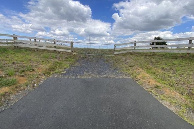 Photo of property in 15 Fraser Road, Pokeno, 2471