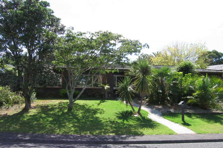 Photo of property in 22 Corric Hill, Torbay, Auckland, 0630