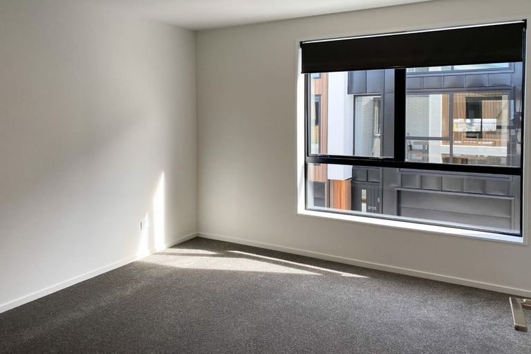 Photo of property in 2/331 Lincoln Road, Addington, Christchurch, 8024