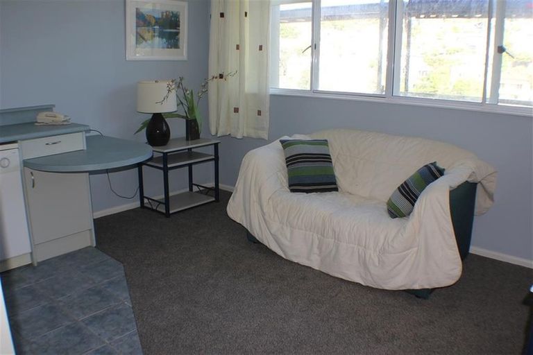 Photo of property in Terrace Garden Apartments, 12a/120 The Terrace, Wellington Central, Wellington, 6011