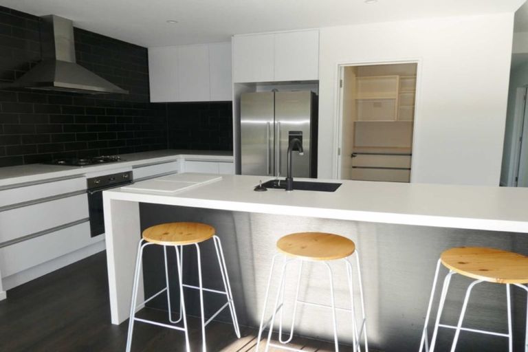 Photo of property in 93 Edgeware Road, St Albans, Christchurch, 8014