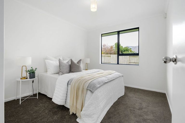 Photo of property in 11 Castlewold Place, Huntington, Hamilton, 3210