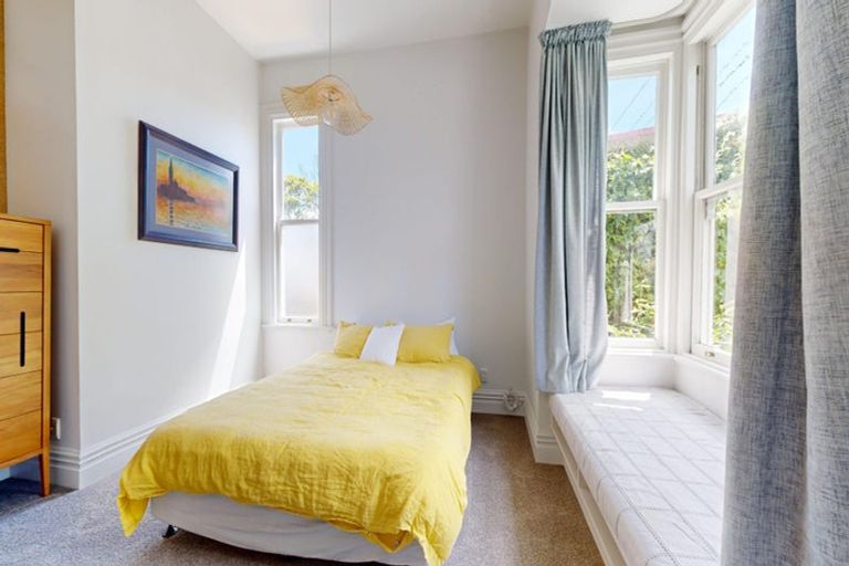 Photo of property in 118 Elizabeth Street, Mount Victoria, Wellington, 6011