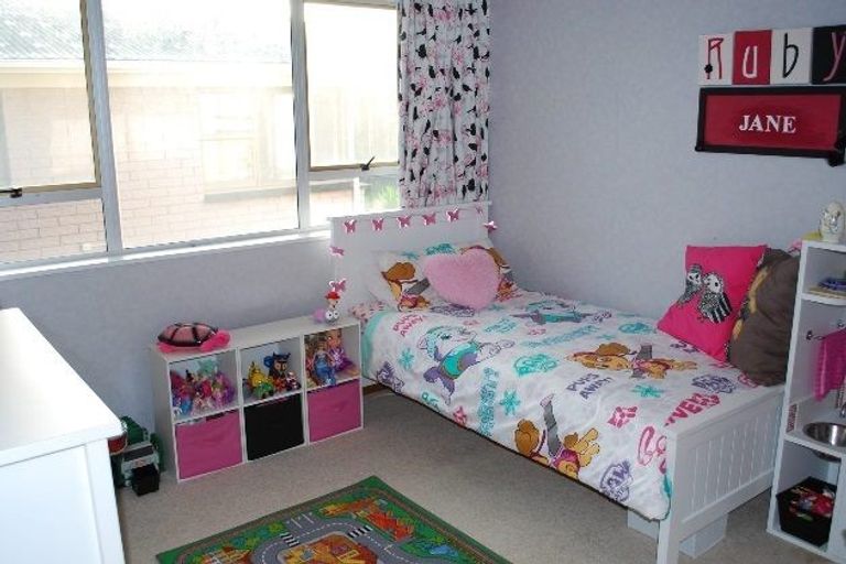 Photo of property in 12 Sorrento Street, Onerahi, Whangarei, 0110