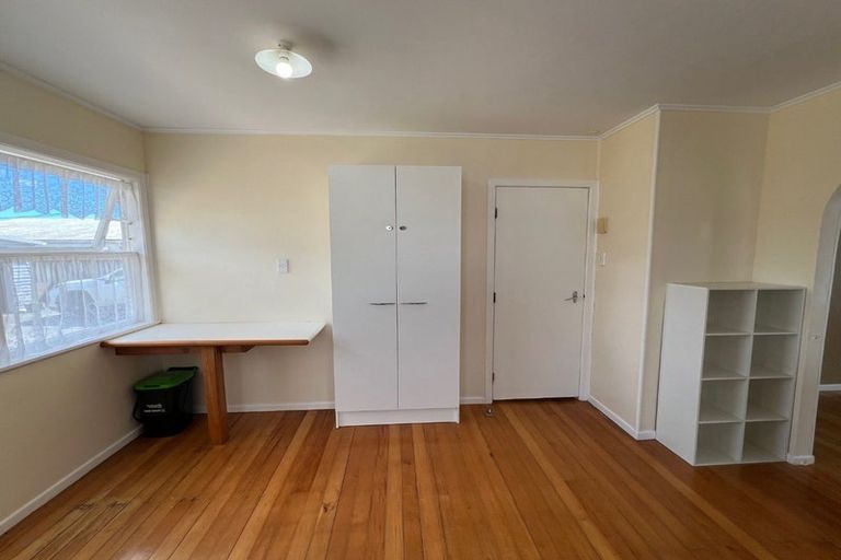Photo of property in 6 Ashley Avenue, Mangere East, Auckland, 2024