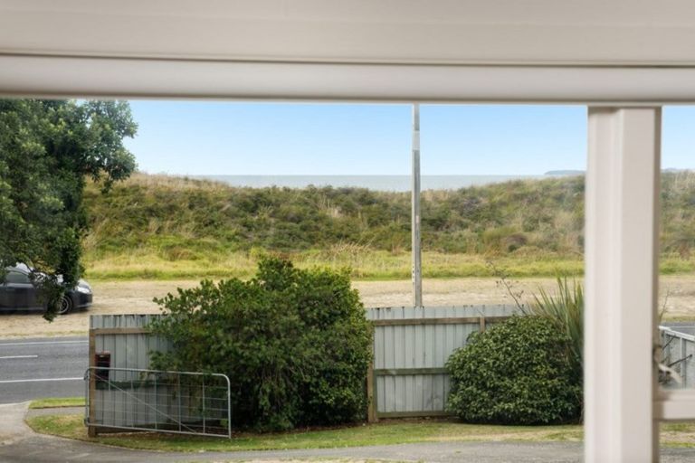 Photo of property in 686 Papamoa Beach Road, Papamoa Beach, Papamoa, 3118