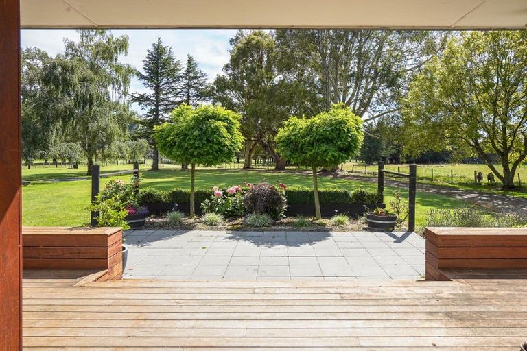Photo of property in 379 Pyramid Valley Road, Pyramid Valley, Waikari, 7491