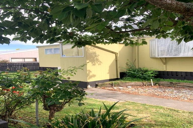 Photo of property in 76 Kabul Street, Pleasant Point, 7903