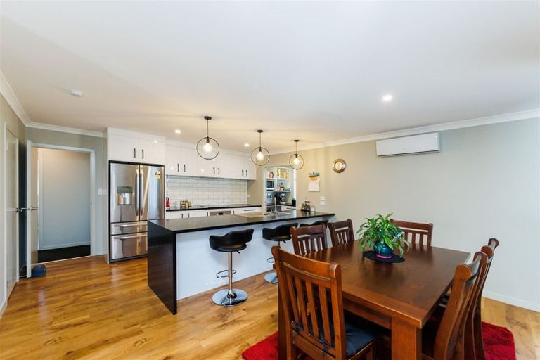 Photo of property in 157a James Line, Kelvin Grove, Palmerston North, 4414