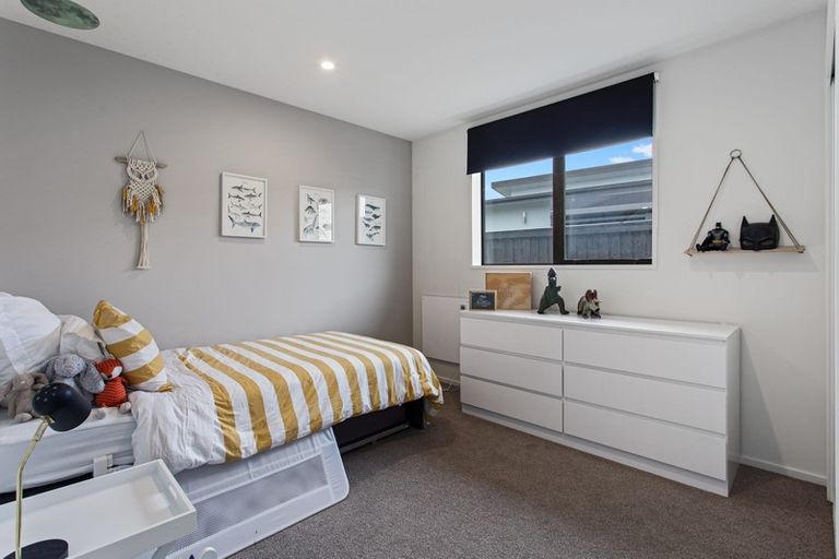 Photo of property in 76 Sutherland Drive, Kaiapoi, 7630