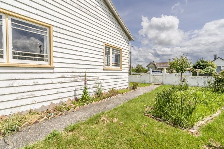 Photo of property in 32 Oakland Street, Mataura, 9712