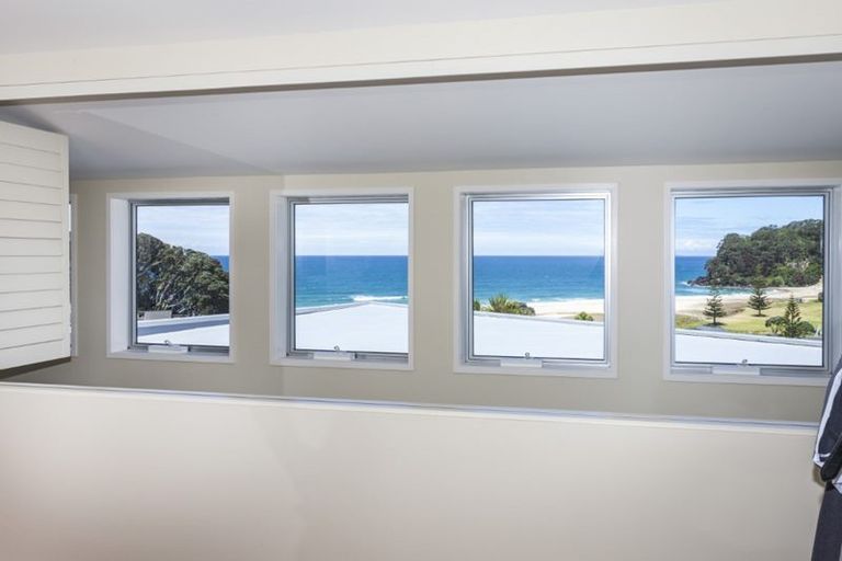 Photo of property in 135 Bambury Place, Onemana, Whangamata, 3691