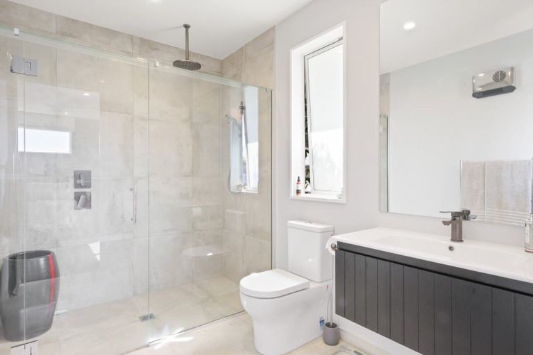 Photo of property in 1 Tara Crescent, Woodend, 7610