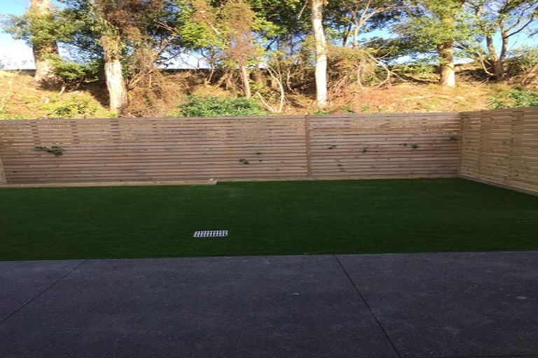 Photo of property in 5a Breakwater Way, Whitby, Porirua, 5024