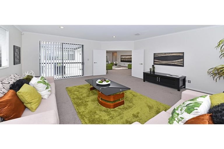 Photo of property in 15 Dawood Place, The Gardens, Auckland, 2105