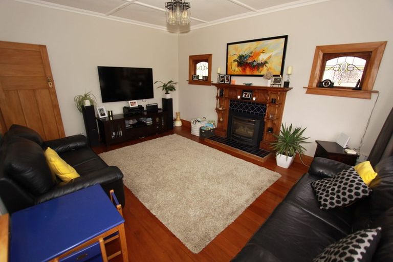 Photo of property in 9 Chesterton Street, Johnsonville, Wellington, 6037
