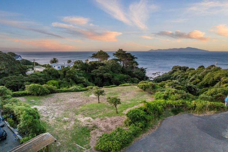 Photo of property in 6-8 Onepu Road, Pukerua Bay, 5026