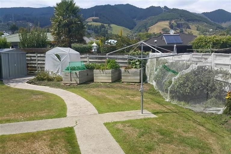 Photo of property in 39 Rochfort Drive, Richmond, 7020