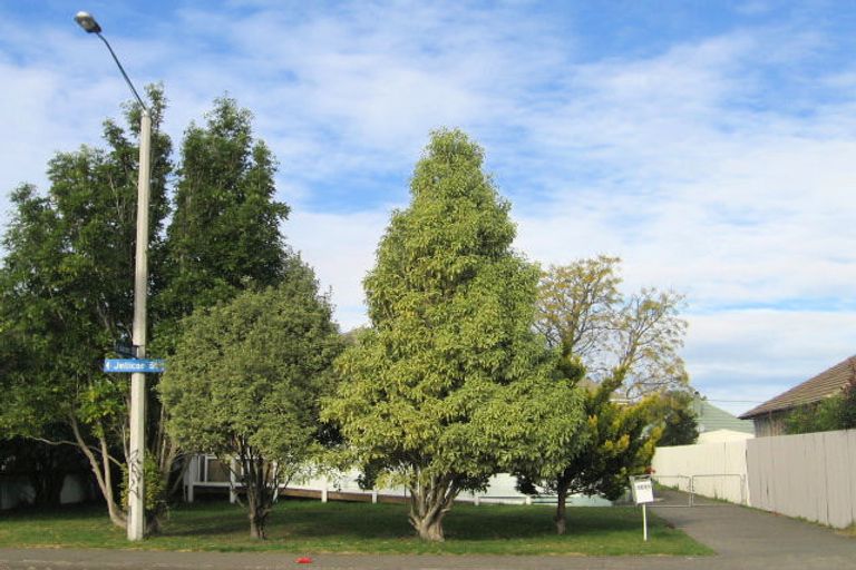 Photo of property in 1111 Jellicoe Street, Mayfair, Hastings, 4122