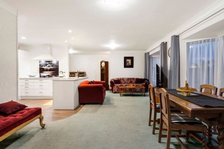 Photo of property in 16 Astor Place, Welcome Bay, Tauranga, 3112