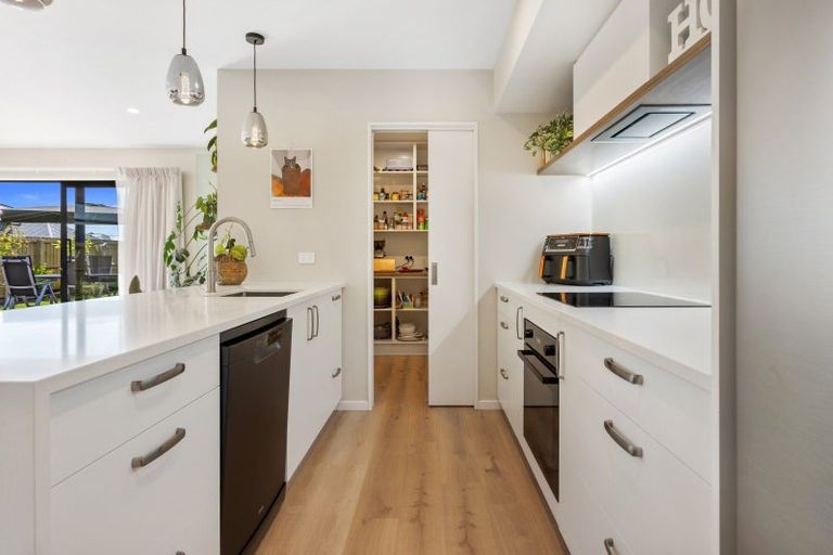 Photo of property in 74 Parsonage Road, Woodend, 7610