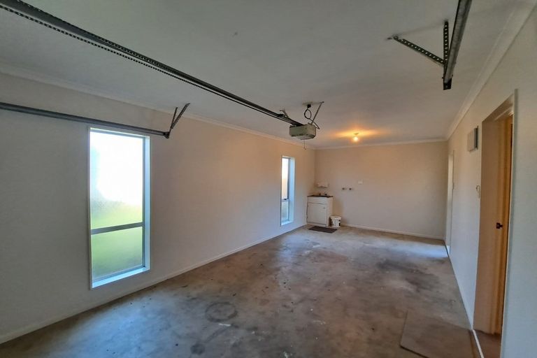 Photo of property in 17 Clemow Road, Fitzroy, New Plymouth, 4312