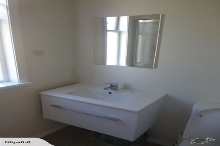 Photo of property in 156a Queens Drive, Lyall Bay, Wellington, 6022