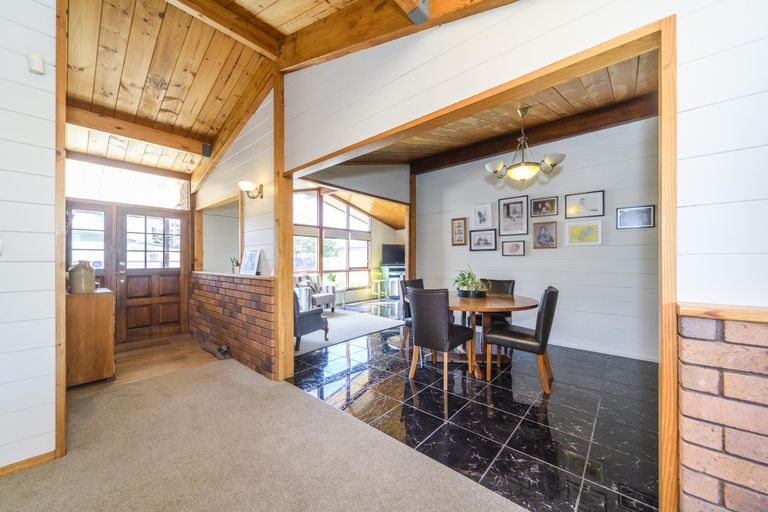 Photo of property in 3 Alma Place, Milson, Palmerston North, 4414