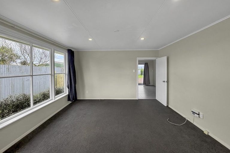Photo of property in 19 Armstrong Place, Gonville, Whanganui, 4501