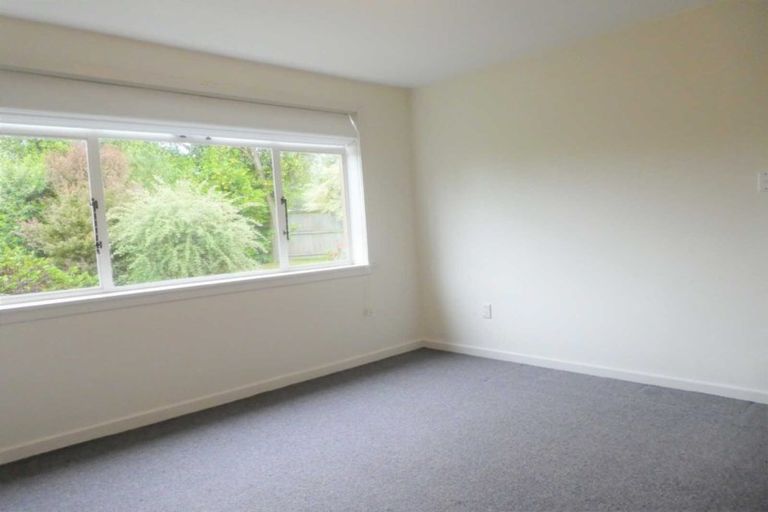 Photo of property in 110 Main North Road, Woodend, 7610