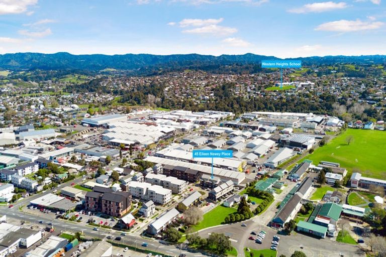 Photo of property in 45 Eileen Newey Place, Henderson, Auckland, 0612