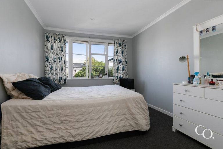 Photo of property in 1005a Hood Street, Mayfair, Hastings, 4122