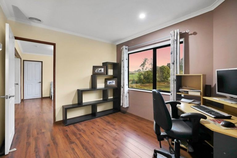 Photo of property in 363 Limeworks Loop Road, Te Pahu, Hamilton, 3285