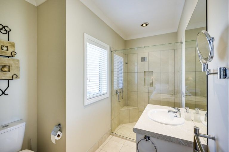 Photo of property in 24 Pacific Avenue, Poraiti, Napier, 4112