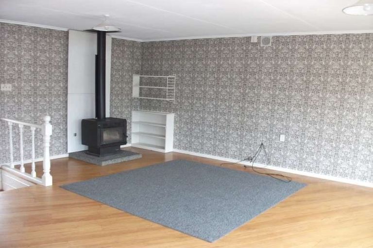 Photo of property in 1/3 Kereru Street, Two Mile Bay, Taupo, 3330