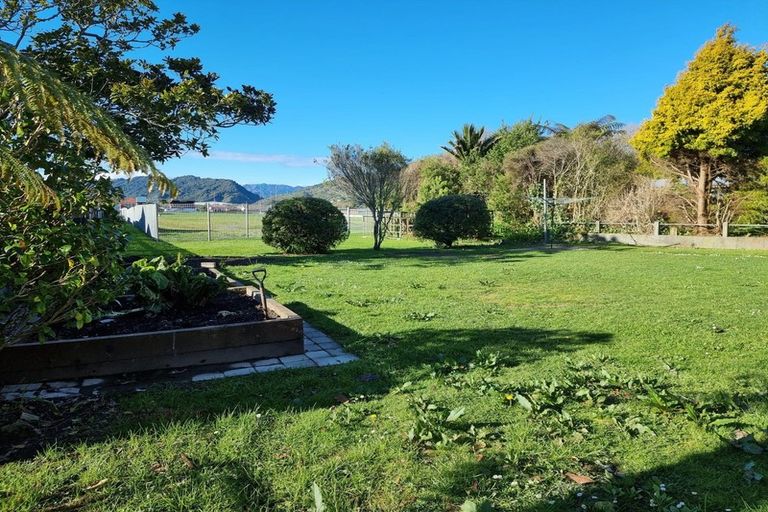 Photo of property in 58 Joyce Crescent, Greymouth, 7805