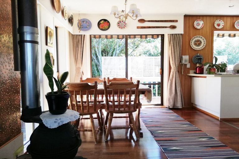 Photo of property in 2/92 Sartors Avenue, Browns Bay, Auckland, 0630